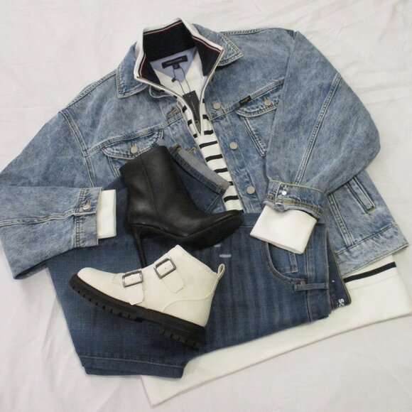 WRANGLER OVERSIZED JEAN JACKET – SIZE M – UNISEX - Picture 8 of 12